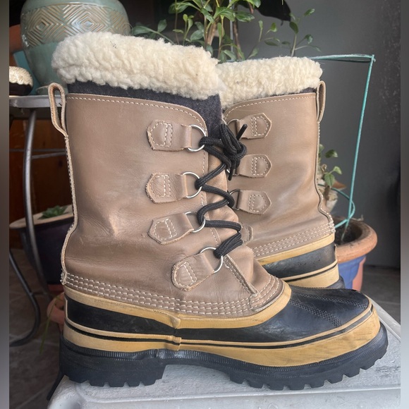 COPY - Sorel Caribou insulated heavy duty women’s boots. Size 7. EUC - Picture 8 of 14